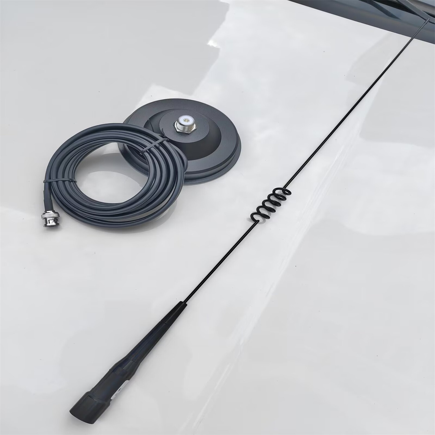 对讲机车载电台吸盘天线Q9 适用摩托罗拉M3188/M3688/M8668/M6600