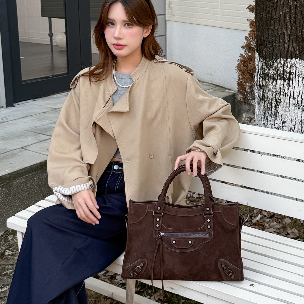 B家头层牛皮麂皮绒真皮女包手提单肩斜挎Le City铆钉机车包托特包,箱包皮具/热销女包/男包,托特包,淘宝优惠券,粉丝福利购,淘宝优惠卷