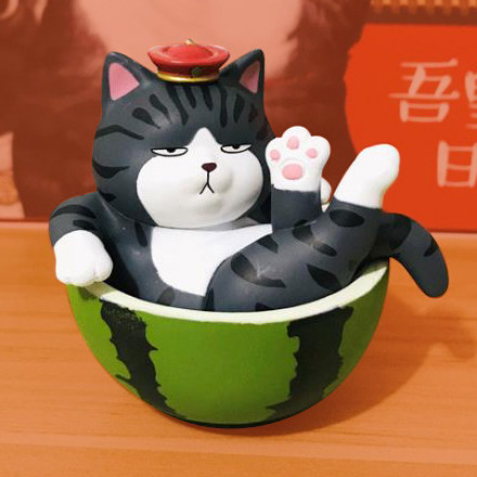 吾皇万睡猫咪巴扎黑求包养手办