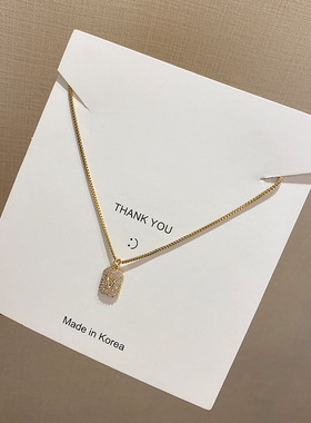 时尚钛钢项链女气质几何满钻M字母吊坠颈链法式轻奢个性项圈链条