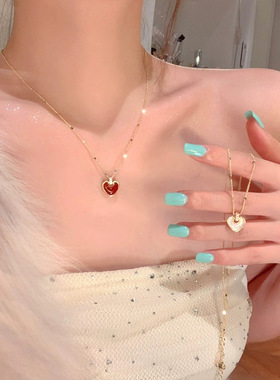 红色双面贝壳爱心吊坠项链女2025新款秋冬毛衣链配饰轻奢小众颈链