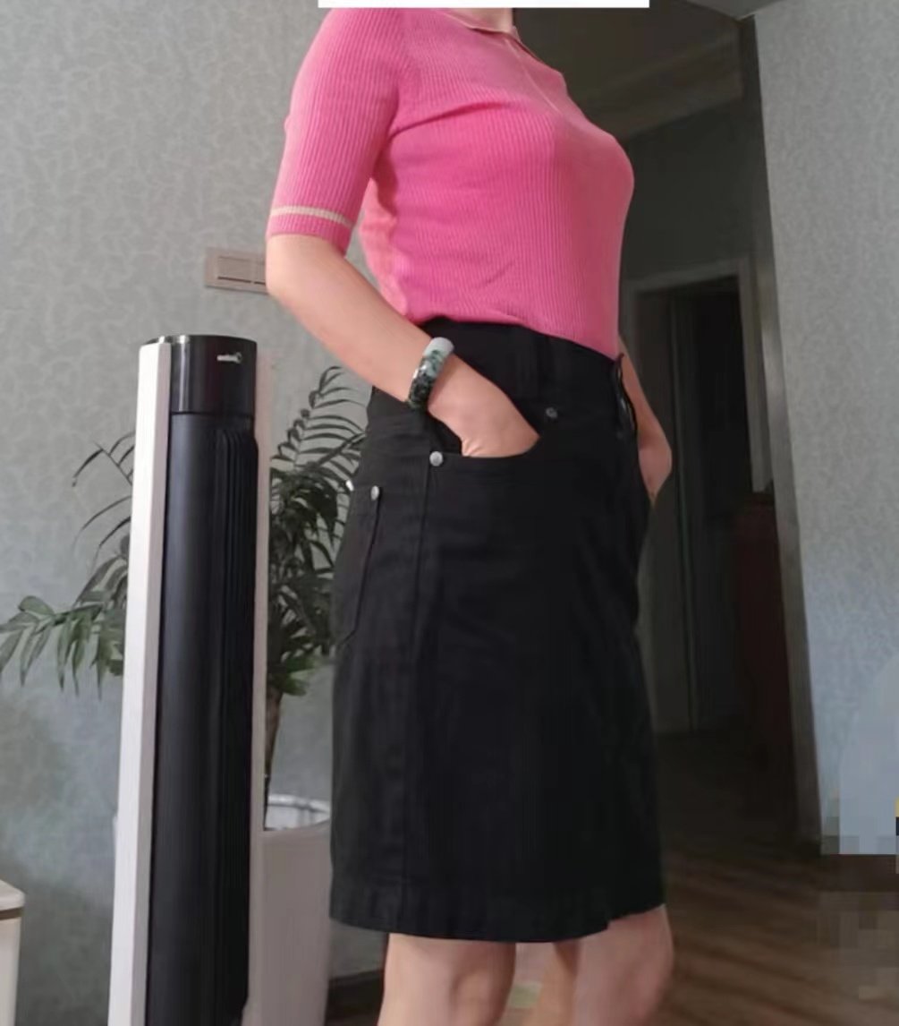 敦系列春秋新款女纯棉黑色半身裙牛仔裙包臀裙中裙品牌折扣正品