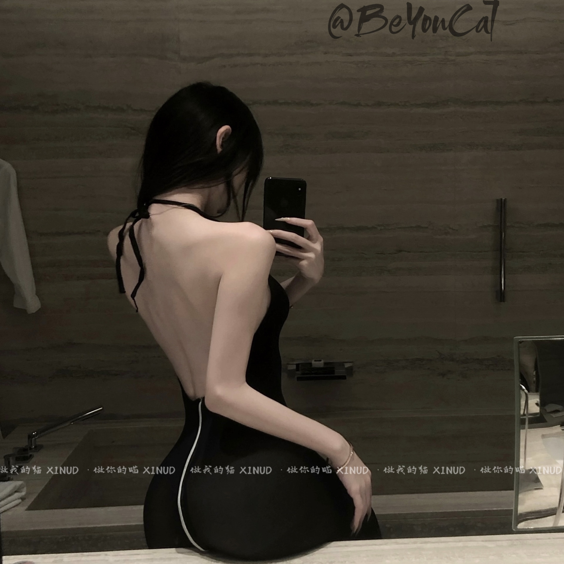 做你的猫：猎艳时刻*御姐气质黑色舒适女连体衣显瘦女连体丝网袜