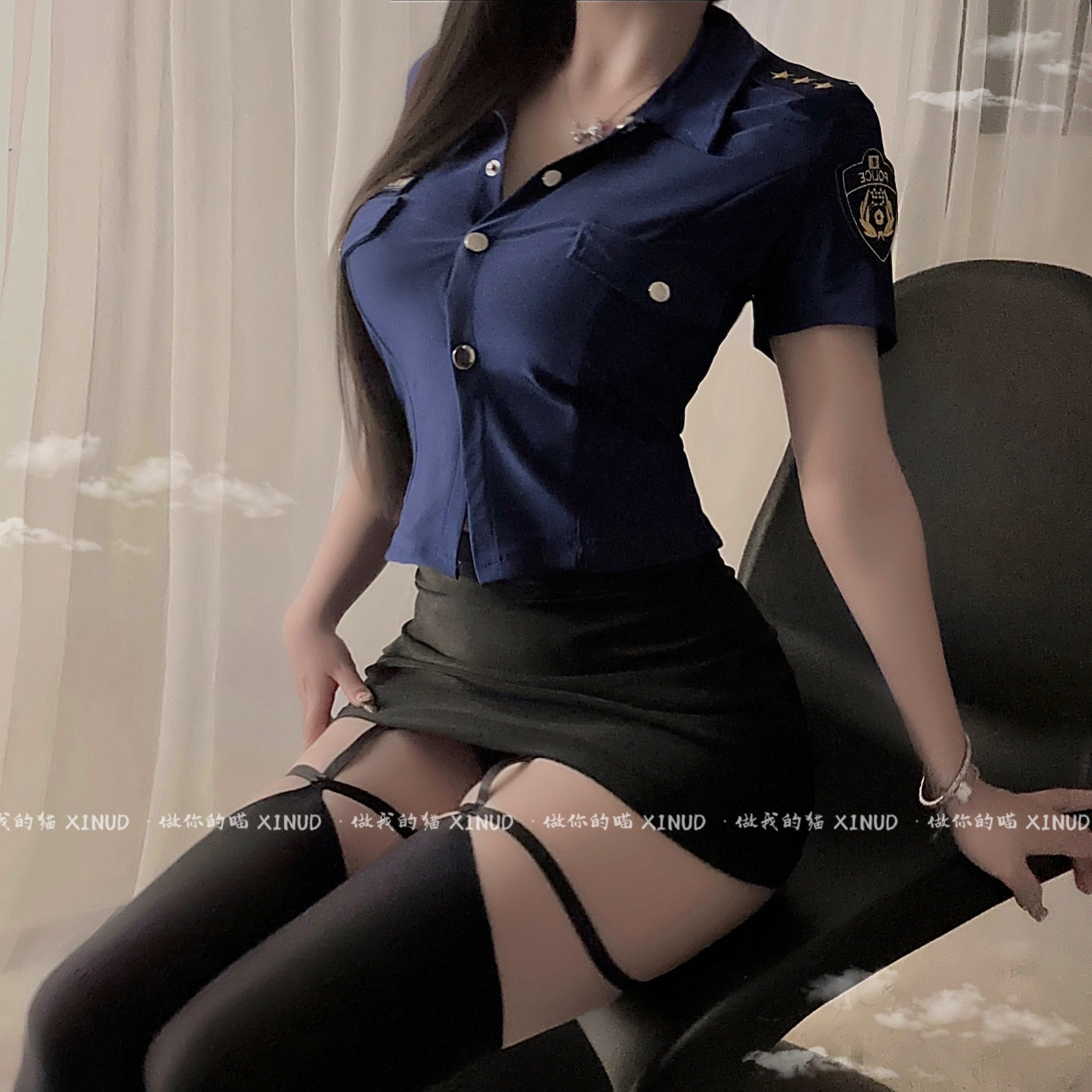 做你的猫：深夜征服游戏*性感夜场cos女警制服火辣包臀裙派对套装
