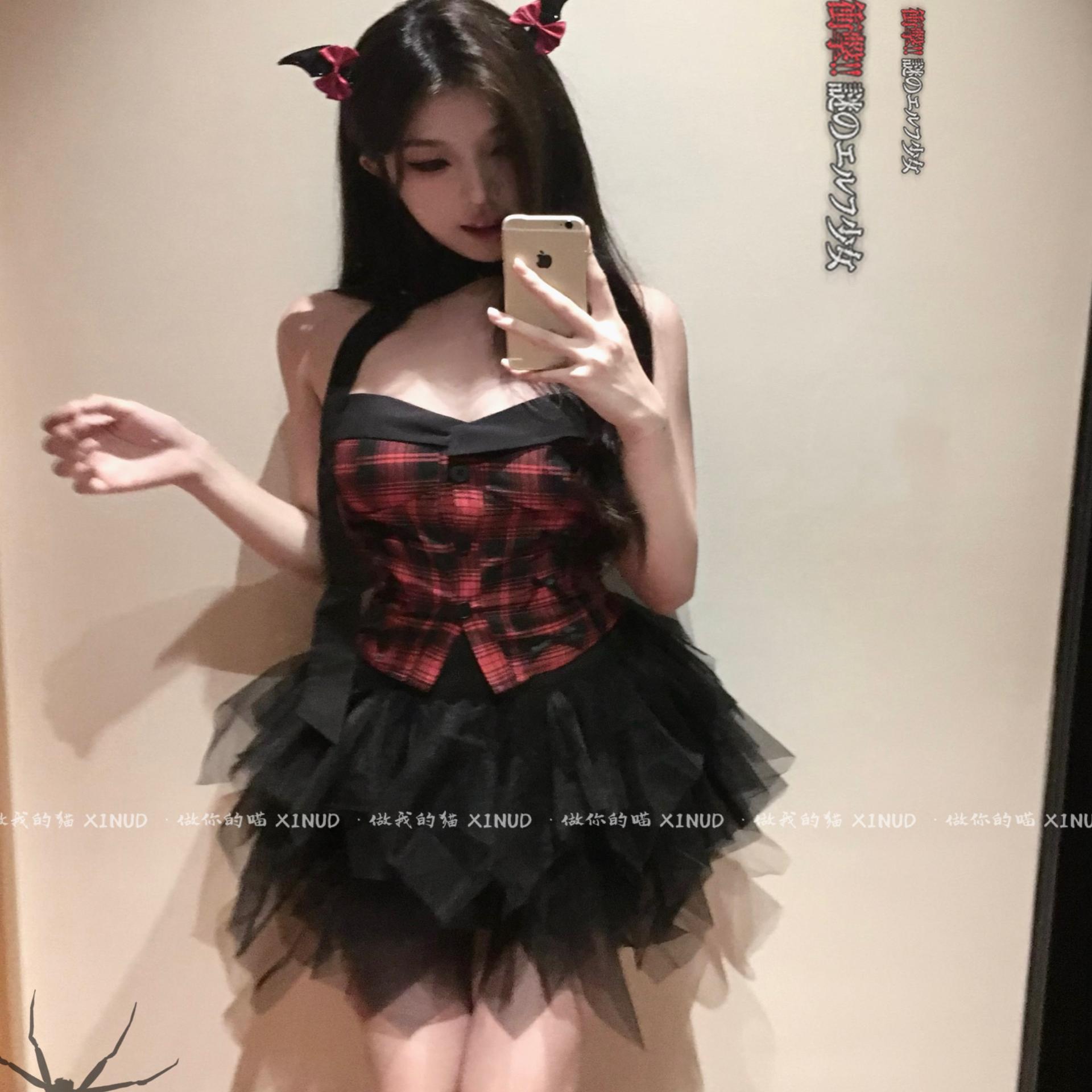 原创俏皮甜辣抹胸分体套装