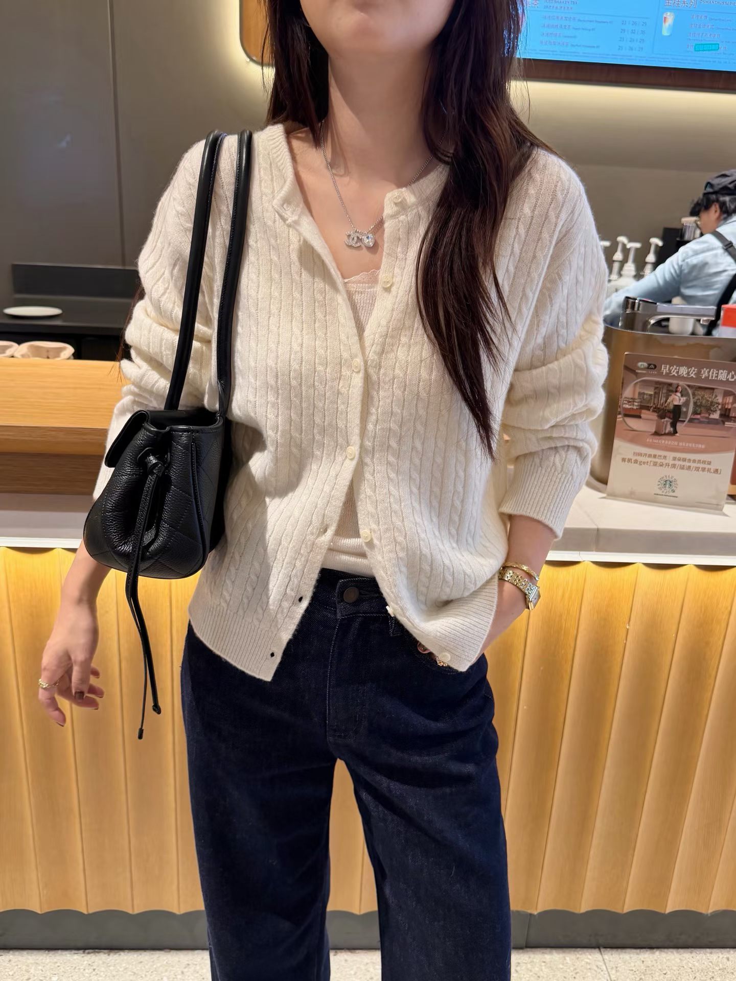 韩国东大门正品女装2026秋季百搭显瘦圆领麻花针织开衫毛衣外套