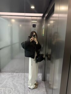 韩国东大门正品2025百搭连帽宽松短款羽绒服女面包服外套上衣休闲