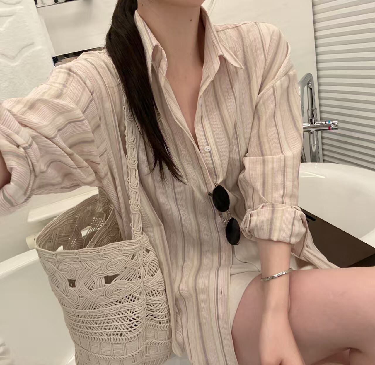 韩国东大门正品女薄款时尚百搭裸粉色拼条纹长袖衬衫宽松显瘦上衣