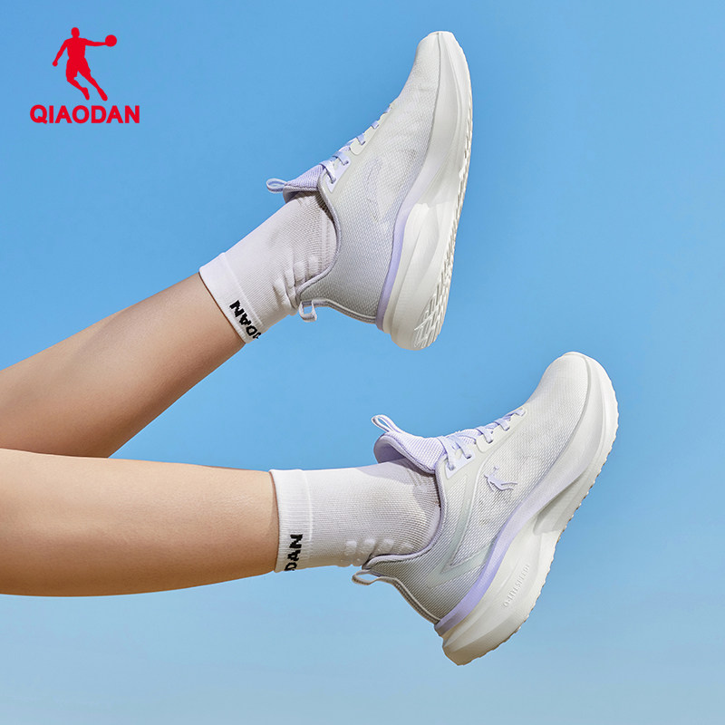 乔丹运动鞋跑步鞋女2026夏季新款网面透气跑鞋女款轻便软底休闲鞋