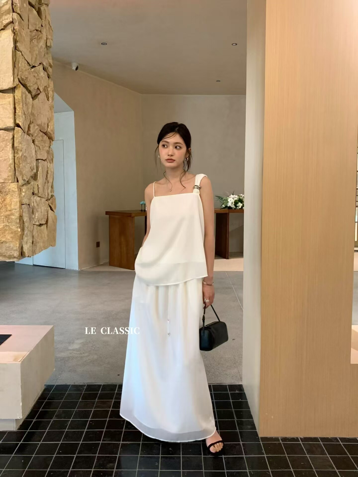 夏季海边度假风穿搭套装吊带背心无袖上衣高腰百搭半身裙长裙