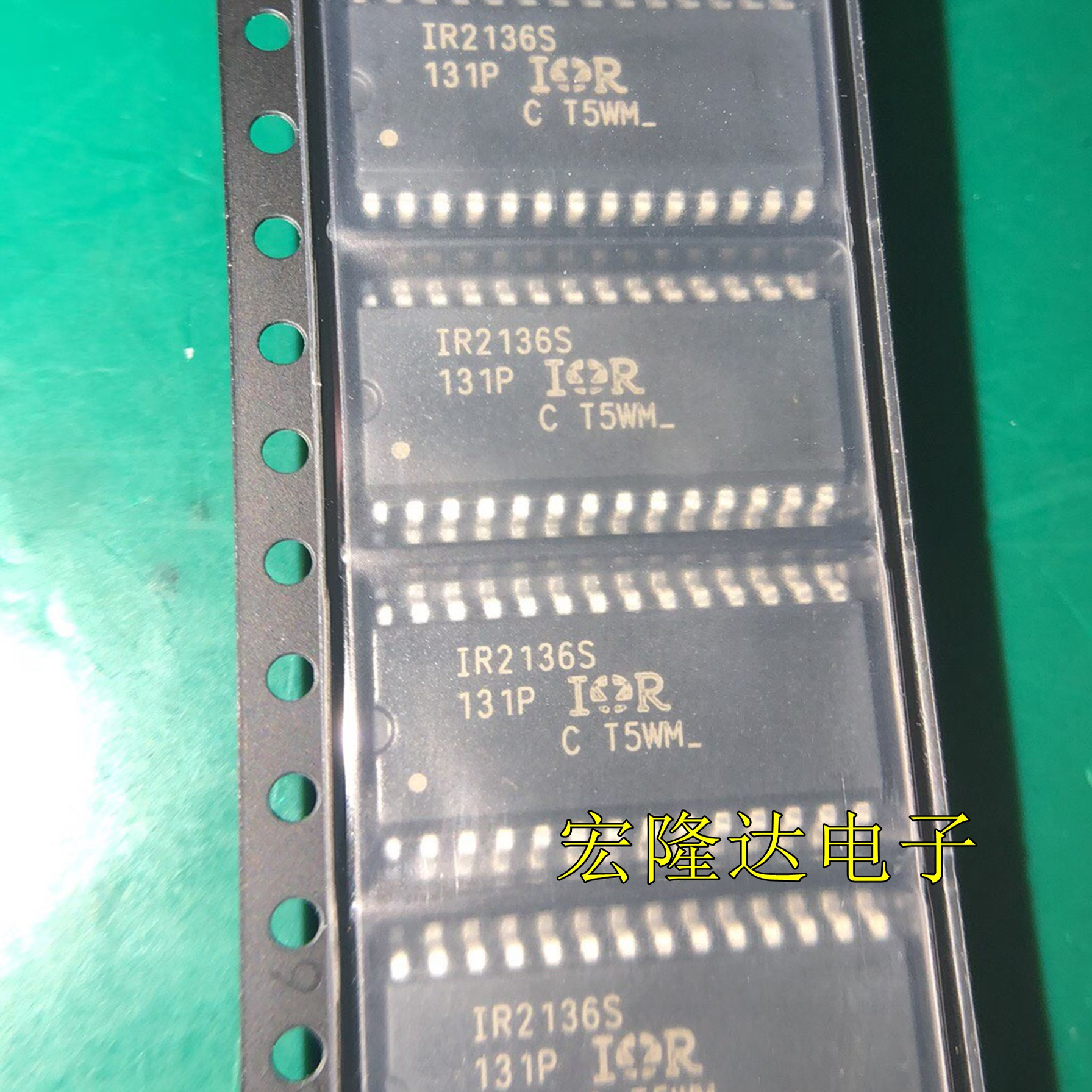 IR2136STRPBF 进口 IR2136S IR2136 电桥驱动器 SOP-28 电源芯片