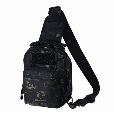 多功能战术胸包男单迷彩