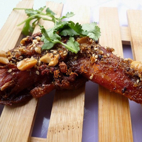 四川特产兔腿2麻辣熟食小吃兔头