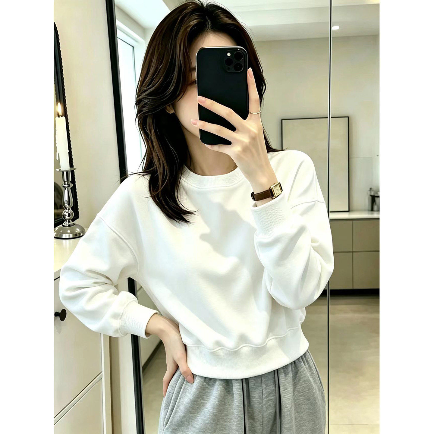 圆领白色长袖卫衣女秋冬加绒宽松百搭套头小个子通勤韩版穿搭上衣