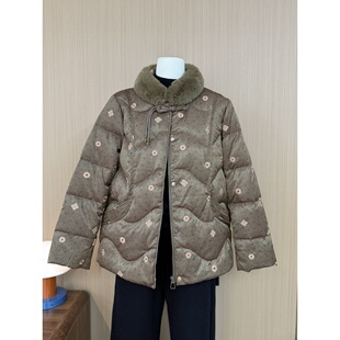 加厚保暖毛领外套奶奶冬装 中式 刺绣羽绒服女中老年妈妈装