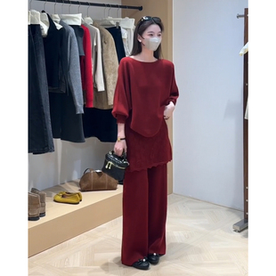 2026超火冬装套装韩系高级感过年穿搭红色针织衫屁帘休闲裤两件套