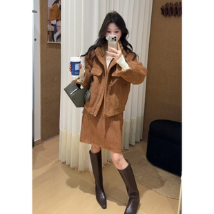 巨好看冬装 一整套裙韩系穿搭休闲显瘦高级感羽绒外套两件套小香风