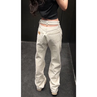 巨好看百搭的裤子今年流行超火设计感后腰镂空牛仔裤女2026新款春