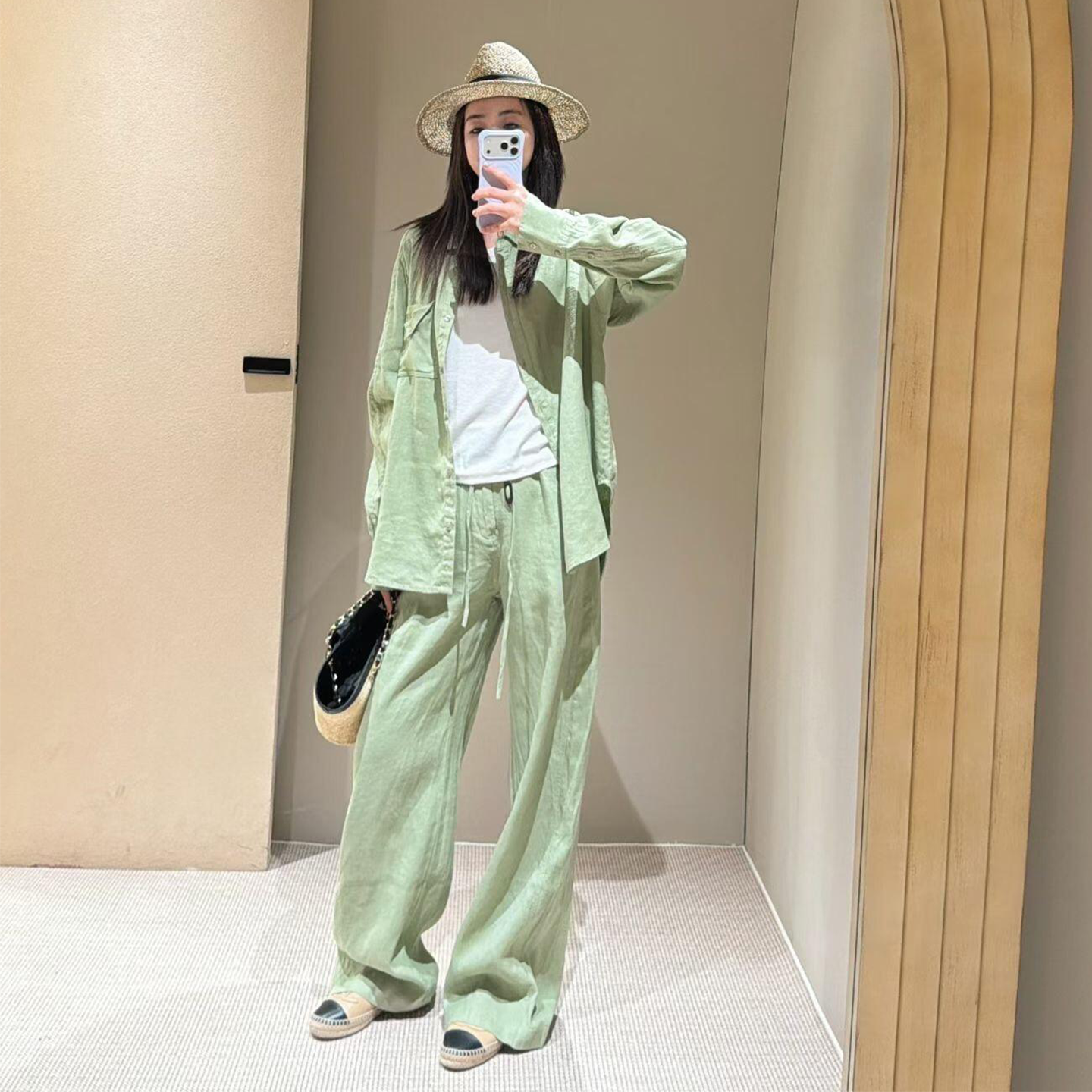 老钱风穿搭亚麻套装夏季高端松弛感休闲运动绿色衬衫阔腿裤两件套