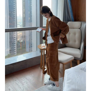 秋季穿搭一整套高级感复古宽松灯芯绒外套女休闲时尚工装裤两件套