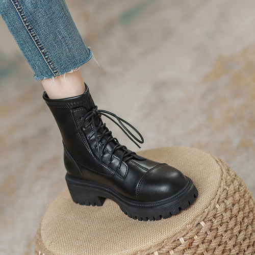 2025年新款厚底八孔马丁靴女小个子秋英伦风内增高短靴夏季靴子潮