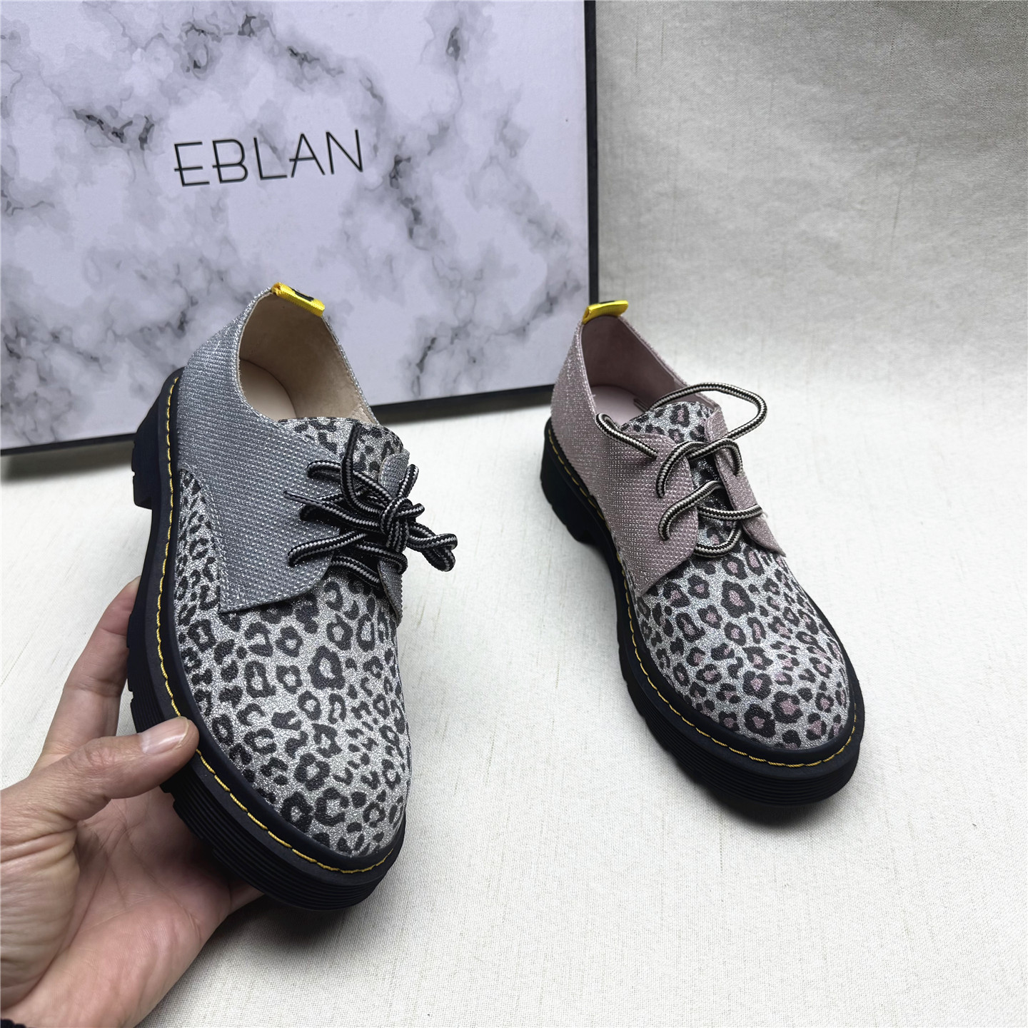 品牌正品撤柜亏本清仓时尚深口鞋