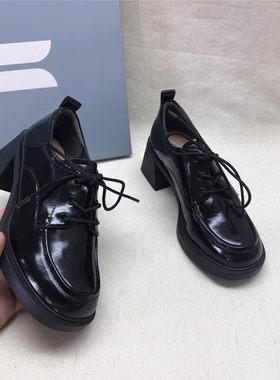 comely/康莉正品撤柜百搭粗跟圆头时装女鞋春新款牛剖层深口单鞋