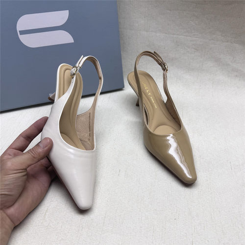 comely/康莉正品撤柜高跟舒适时装女鞋夏新款牛漆皮一字扣带凉鞋