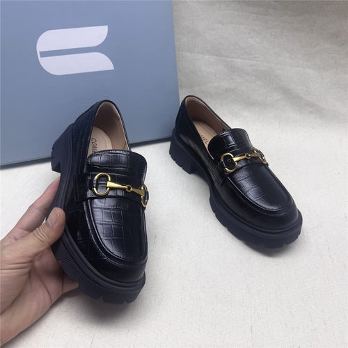 comely/康莉正品撤柜英伦舒适轻便乐福鞋女春新款牛皮一脚蹬单鞋