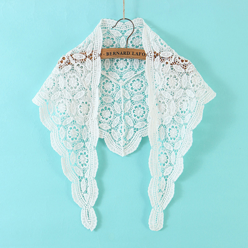 小披肩搭肩外搭针织镂空三角围巾女蕾丝夏季洋气薄款时尚钩花围脖