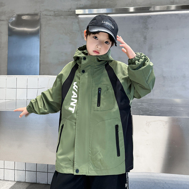 波拉童装男童春秋款风衣外套2025休闲运动上衣儿童衣服中大童装潮