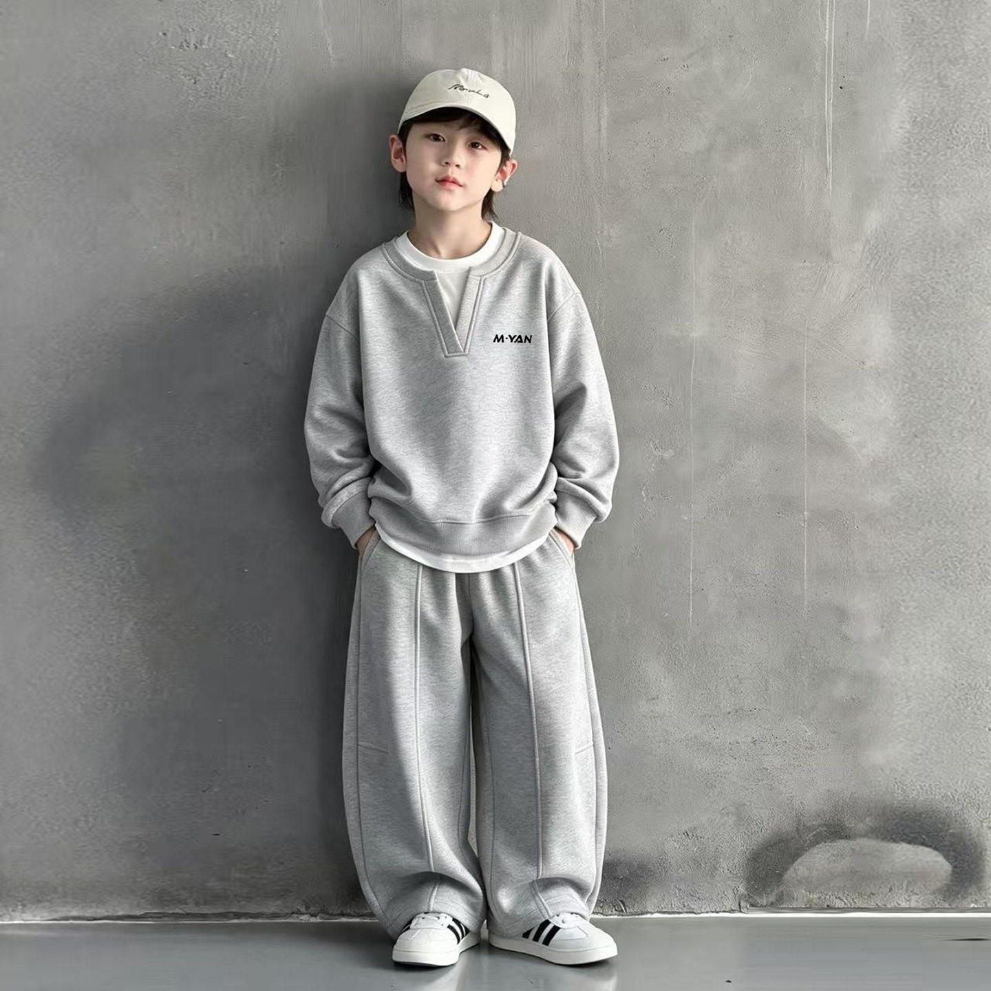 波拉童装男童秋季休闲套装2026秋装春秋中大童纯色宽松痞帅卫衣卫