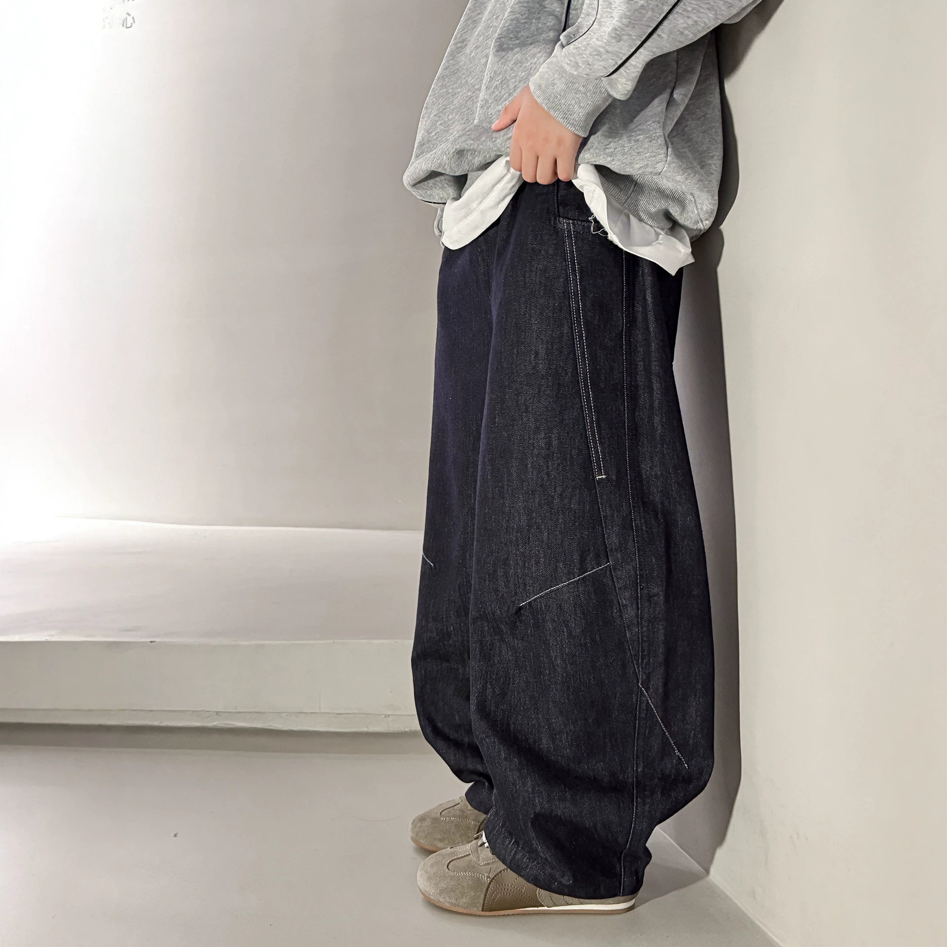 波拉童装男童牛仔裤春秋款2026秋装大儿童装痞帅宽松休闲阔腿裤子