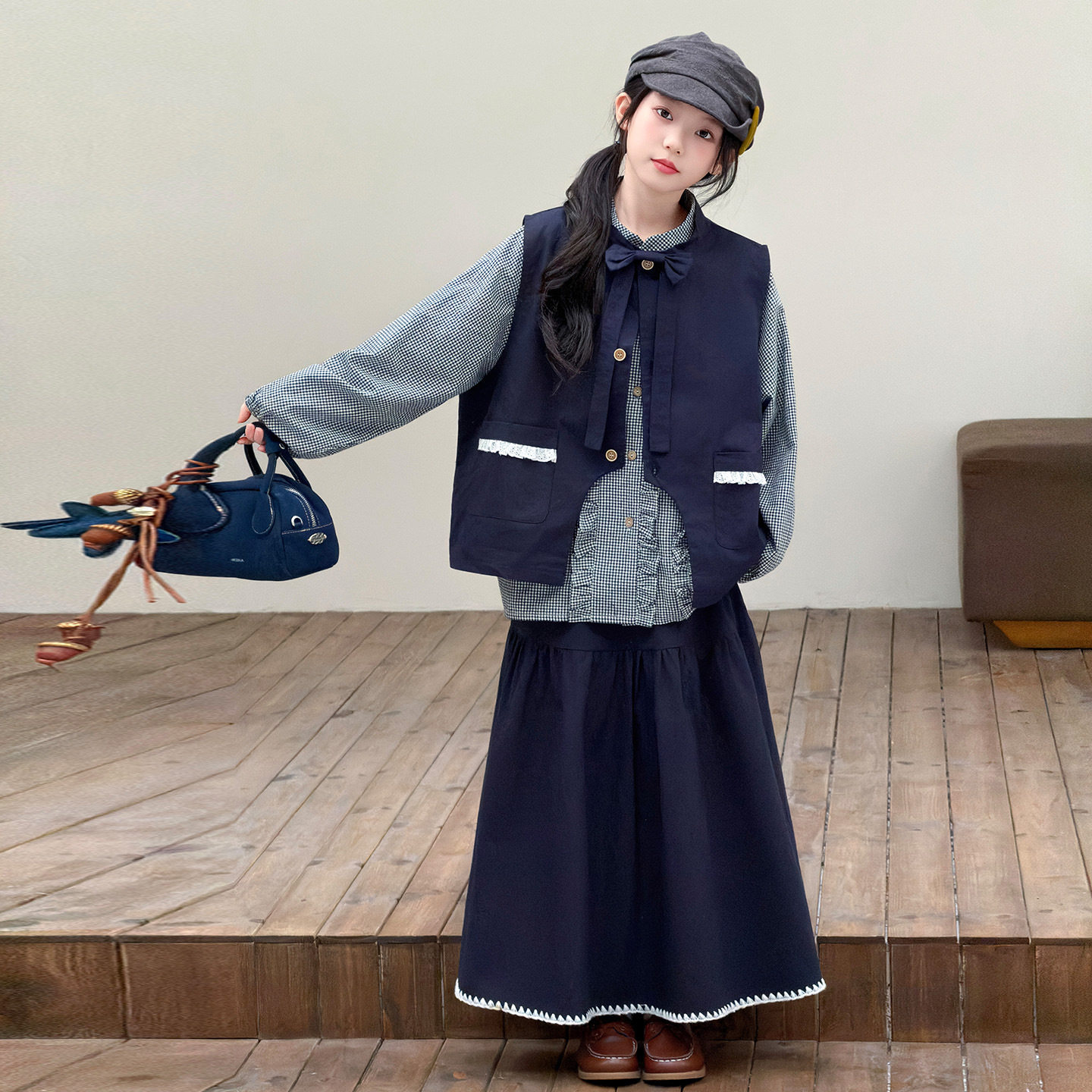 波拉童装女童韩系套装秋装2026秋装女大童蝴蝶结马甲衬衫半身裙三