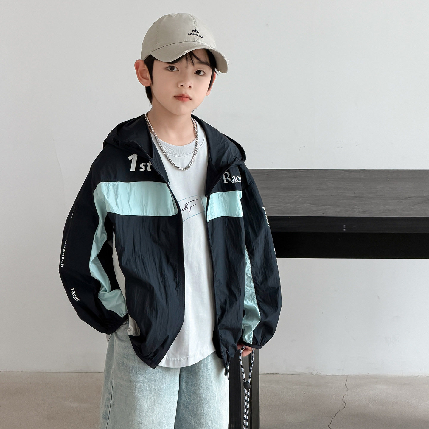 波拉童装男童防晒衣外套2025夏季轻薄款中大儿童男孩夏装防晒服冰