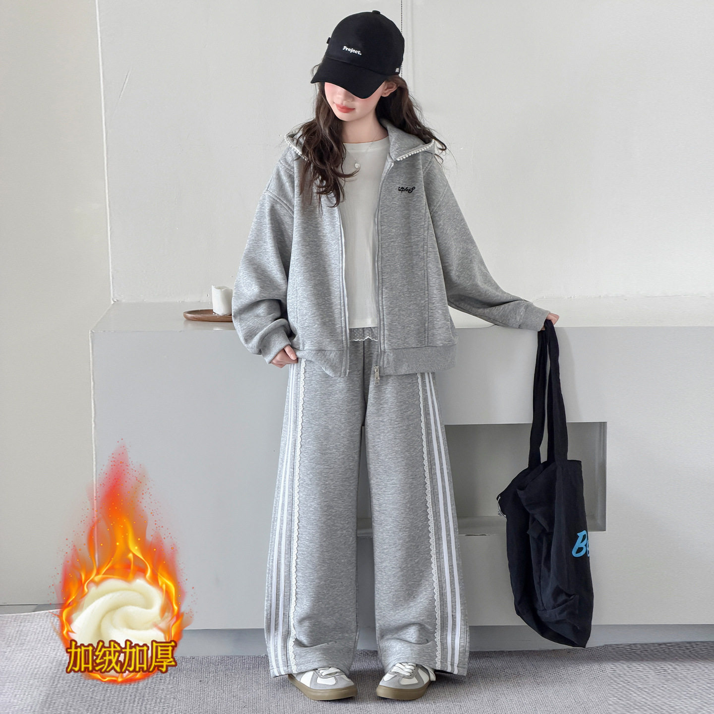 波拉童装女童加绒运动套装秋冬装2026冬装大童加厚连帽开衫卫衣休