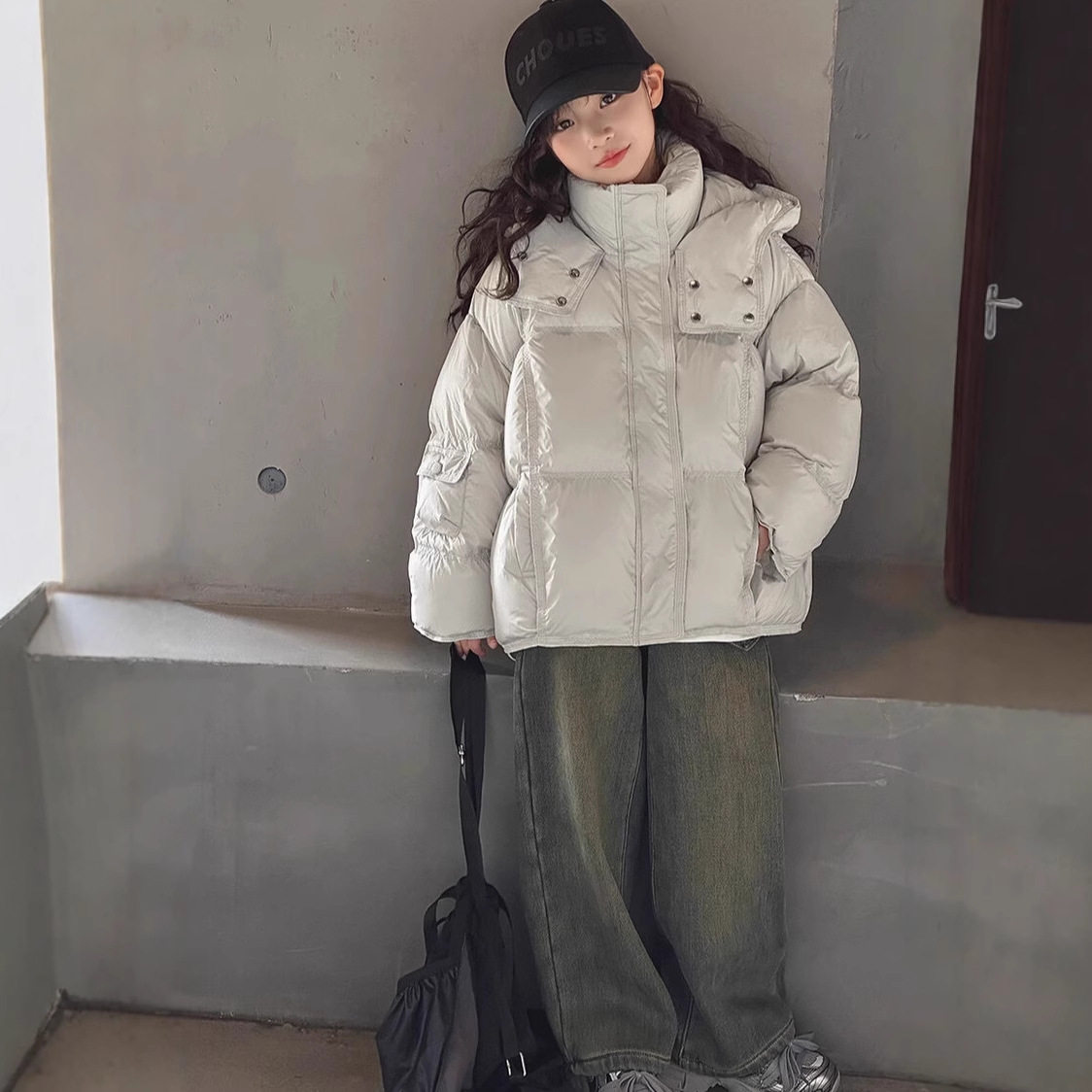 2025冬装波拉童装男女童羽绒服儿童90白鸭绒中大童短款加厚外套