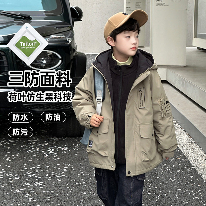 波拉童装2026冬装冬季三防男童棉衣棉服两件套工装夹棉外套三合一