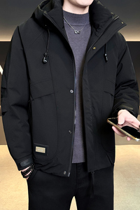 模特   标50绒2025冬季男士连帽白鸭绒羽绒服  25602 P215 黑色图片