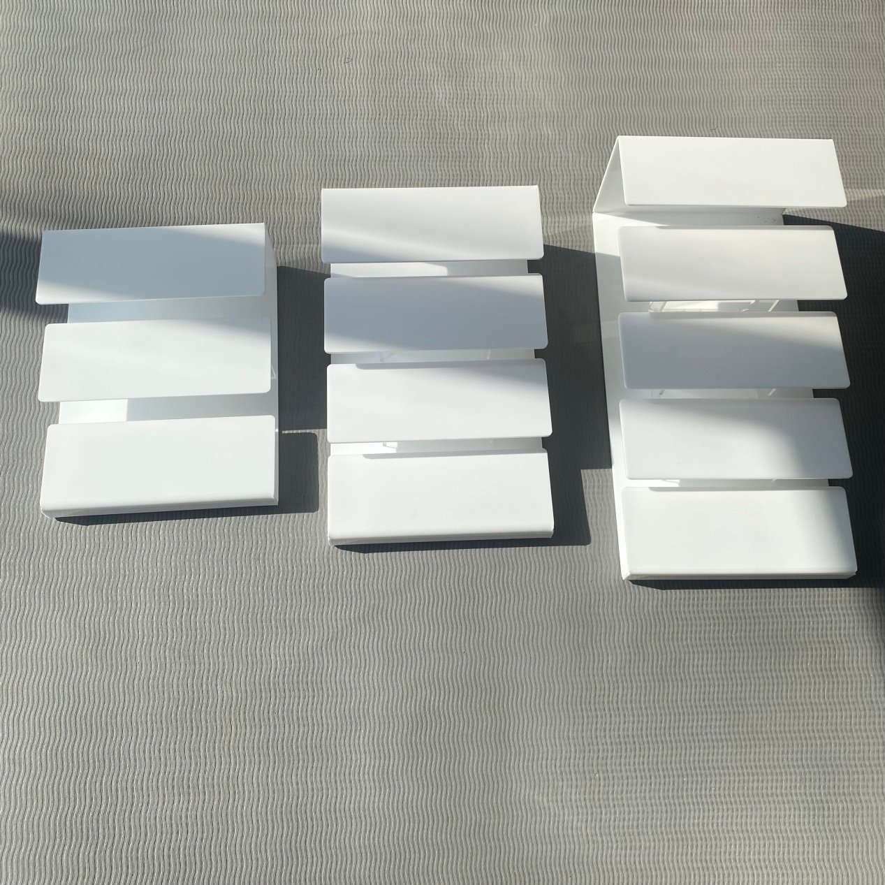 白色亚克力高端陈列柜 眼镜架眼镜展示架桌面收纳架简约 眼镜货架