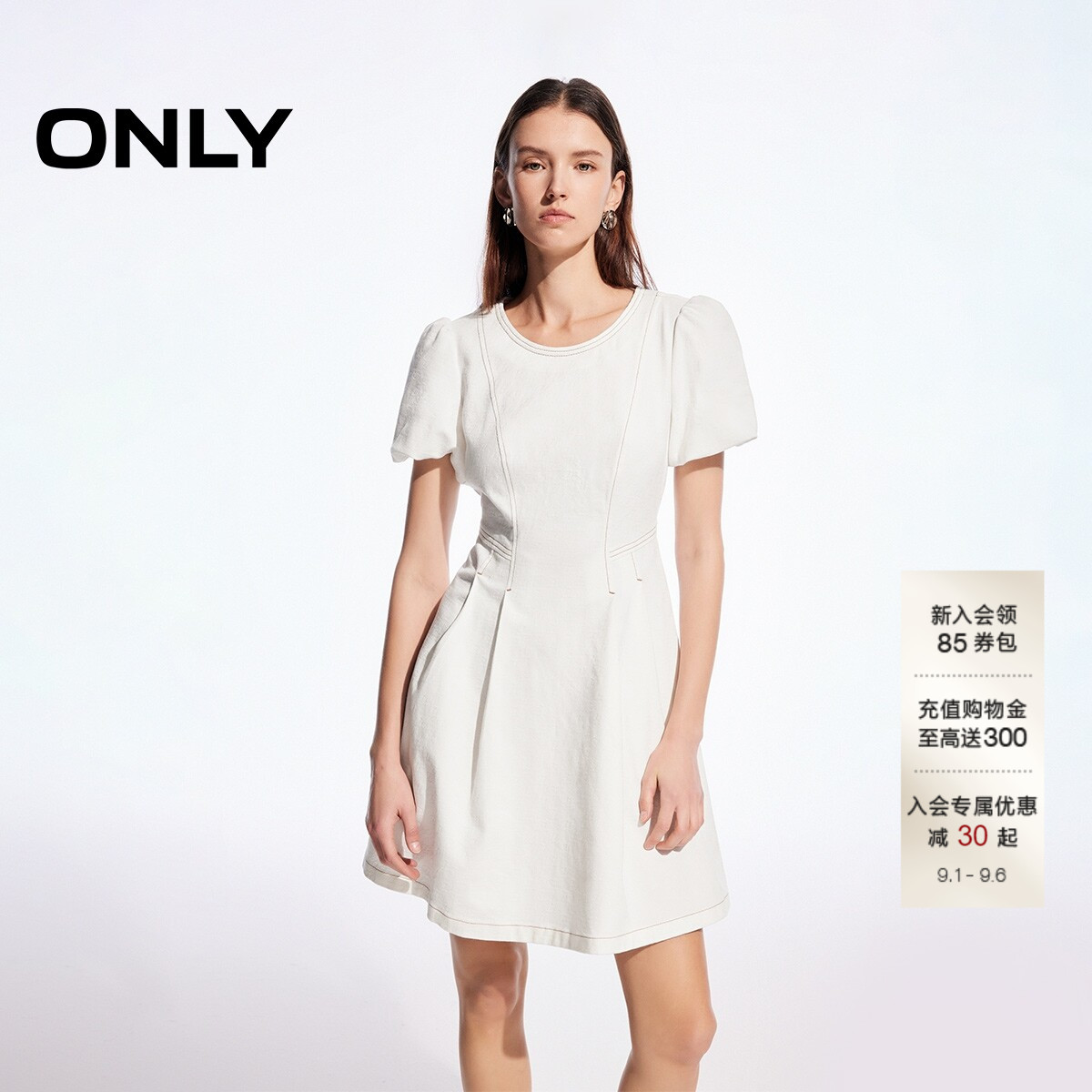 ONLY泡泡袖短裙牛仔连衣裙图片