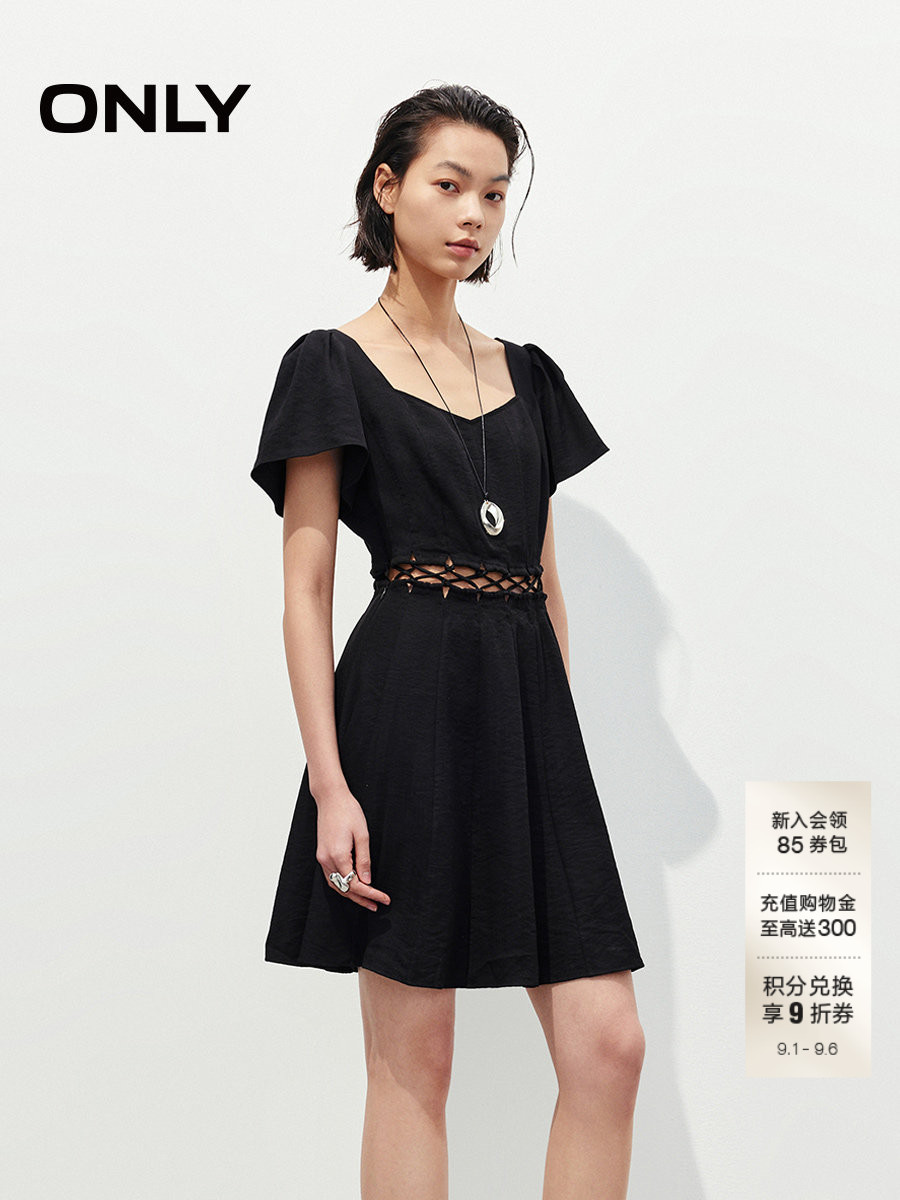 ONLY秋季法式裙子腰部镂空设计心形领口短袖黑色白色连衣裙女