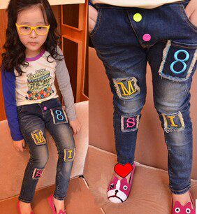 童装儿童宝宝女童纯棉牛仔裤小脚裤春秋冬长裤休闲裤绣字母百搭裤