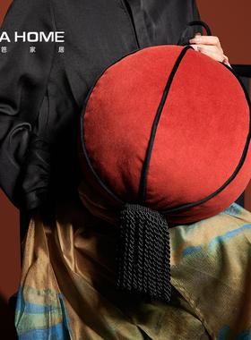 新年红色灯笼抱枕新中式喜庆氛围感高级装饰摆件沙发靠垫异形靠枕