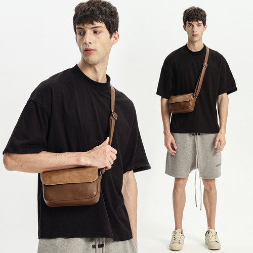 男士复古皮质小挎包休闲邮差包