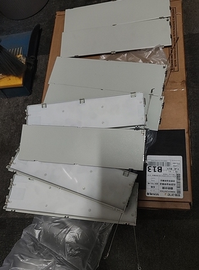 西门子驱动器小盖子，200A300A400A全新未使用6SN1123-1AA00-0KA1