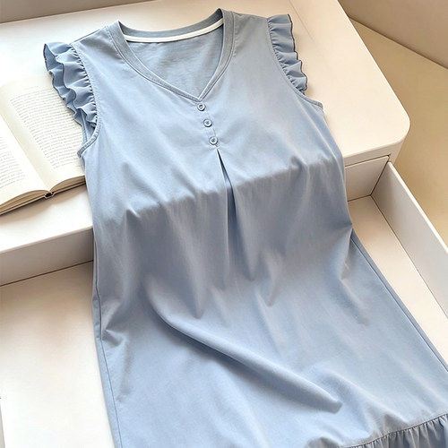 黛帕美浅蓝色飞袖 V 领睡裙一体式带胸垫家居服木耳边宽松可外穿