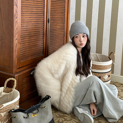 MISSZHANG晕染双色狐狸毛皮草外套女2025新款年轻款车条毛毛外套