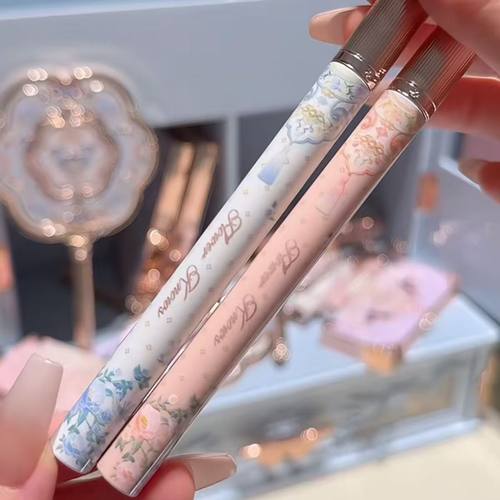 花知晓蝴蝶云肩眼线笔