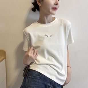 T恤 圆领胸口抽抽象小狗印花宽松小众百搭短袖 欧洲站2026春季 韩版
